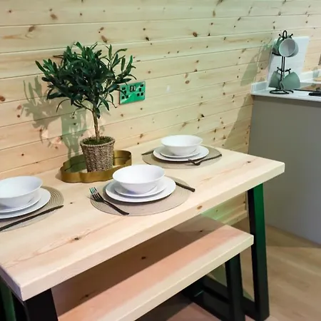 Apartment Primrose Glamping Pods